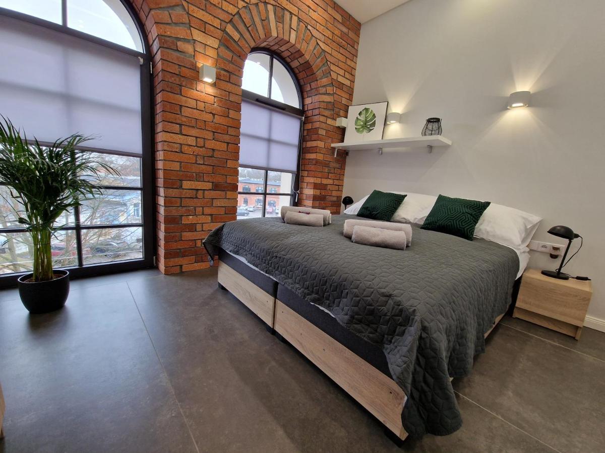 Microhotels Fabryczna 17 Жельона Гора Екстериор снимка