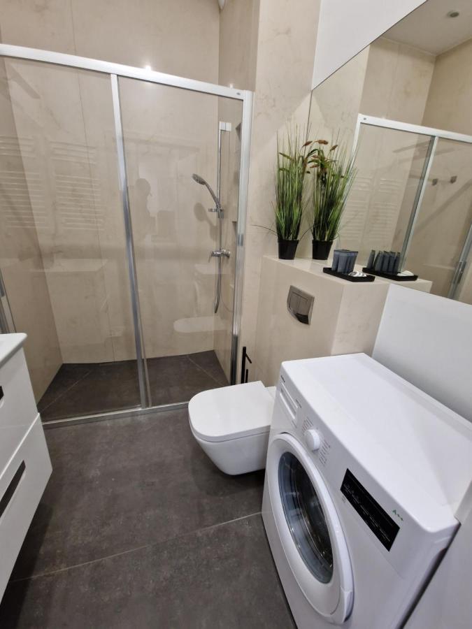 Microhotels Fabryczna 17 Жельона Гора Екстериор снимка