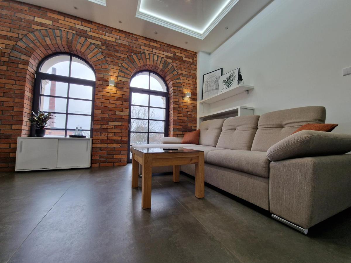 Microhotels Fabryczna 17 Жельона Гора Екстериор снимка